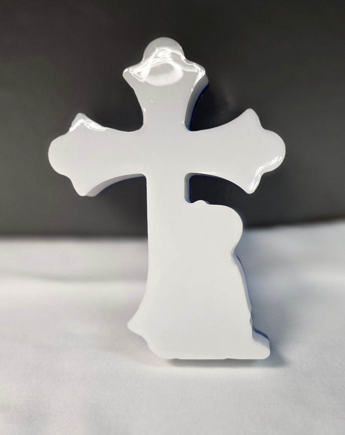 Praying Child Cross Blue (Boy)